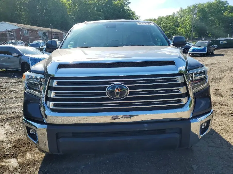2018 TOYOTA TUNDRA DOUBLE CAB LIMITED  
