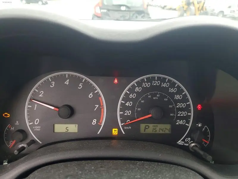 2011 TOYOTA COROLLA BASE  