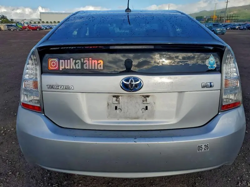2011 TOYOTA PRIUS   