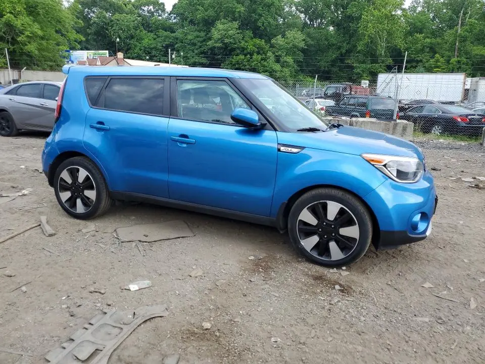 2018 KIA SOUL +  