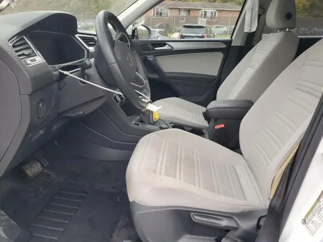 2022 VOLKSWAGEN TIGUAN S  