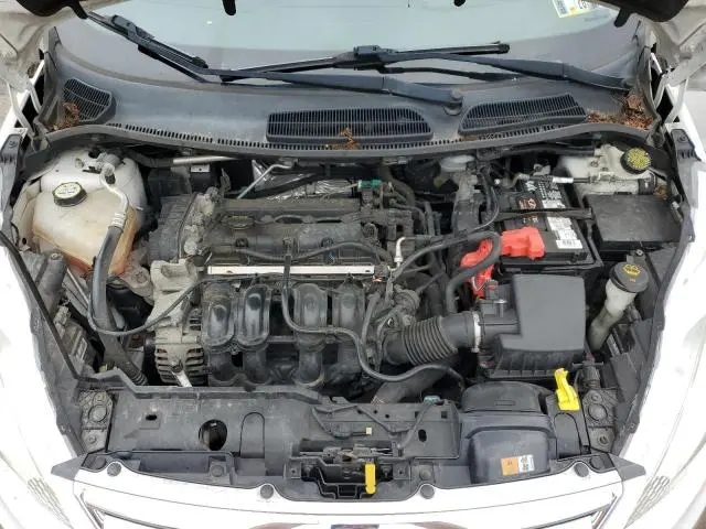 2013 FORD FIESTA SE  