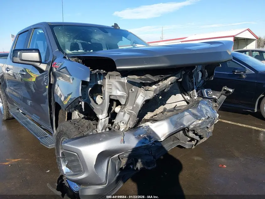 2020 CHEVROLET SILVERADO 1500 4WD  SHORT BED RST