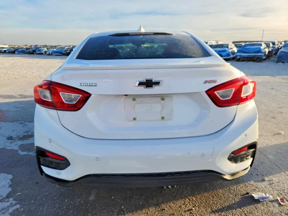 2019 CHEVROLET CRUZE LT  