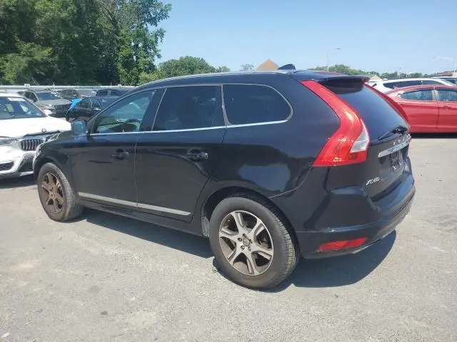 2015 VOLVO XC60 T6 PREMIER  