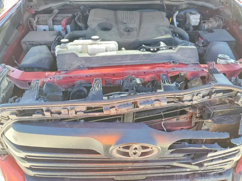 2022 TOYOTA TUNDRA SR5  