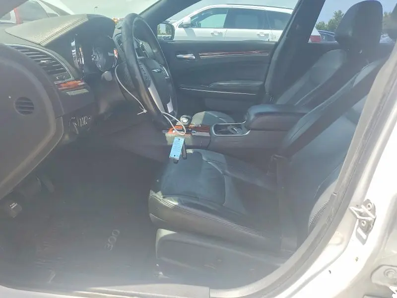 2013 CHRYSLER 300   
