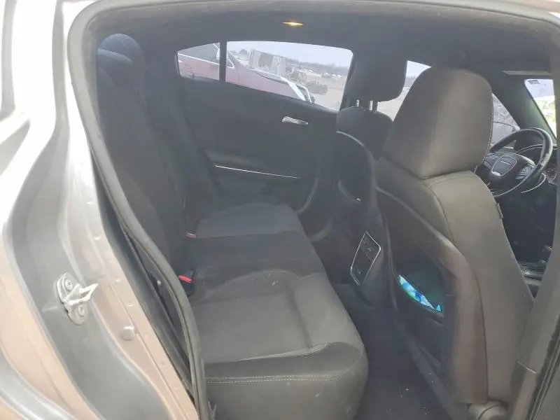 2016 DODGE CHARGER SE  