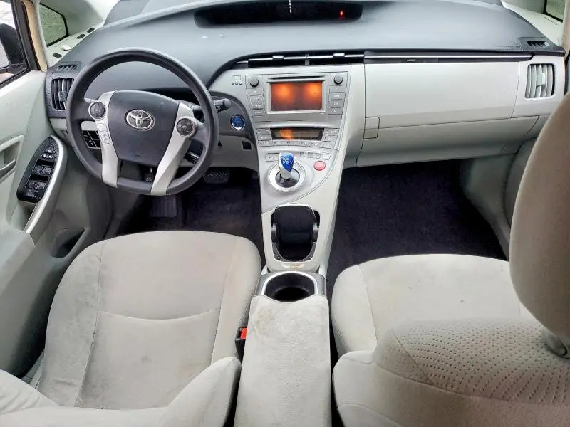 2015 TOYOTA PRIUS TWO  