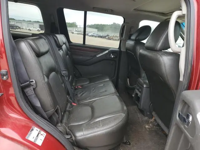 2010 NISSAN PATHFINDER S  