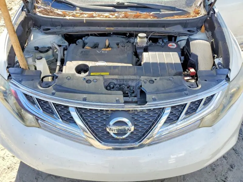 2012 NISSAN MURANO S  