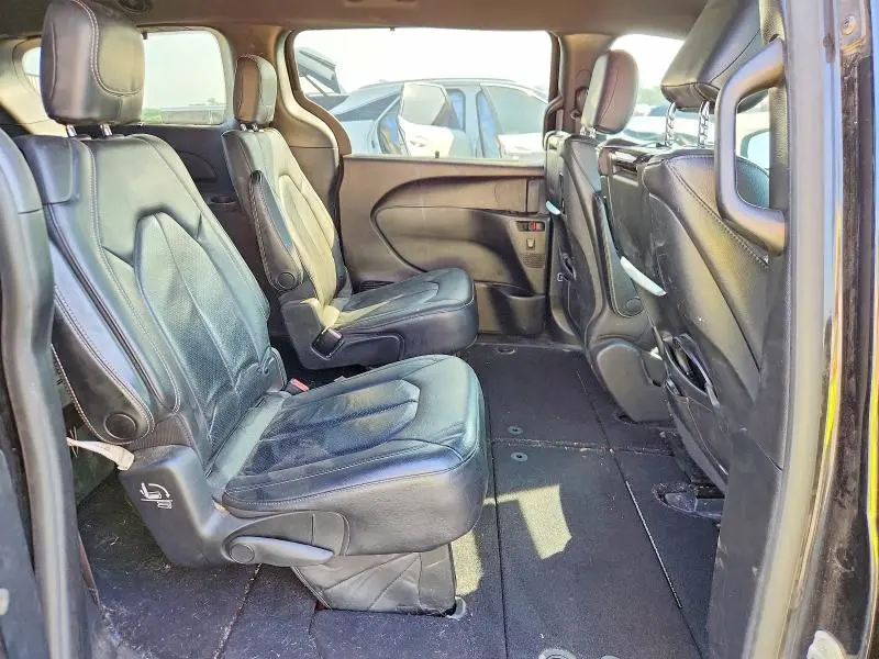 2020 CHRYSLER PACIFICA TOURING L PLUS  