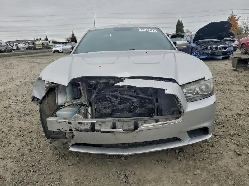 2012 DODGE CHARGER SE  