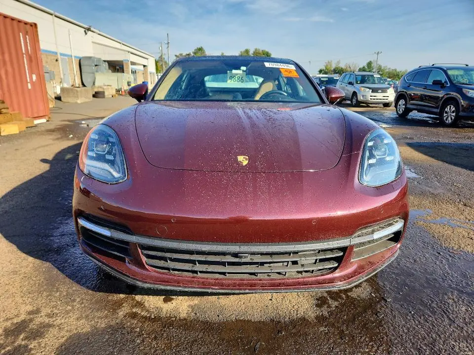 2018 PORSCHE PANAMERA 4  