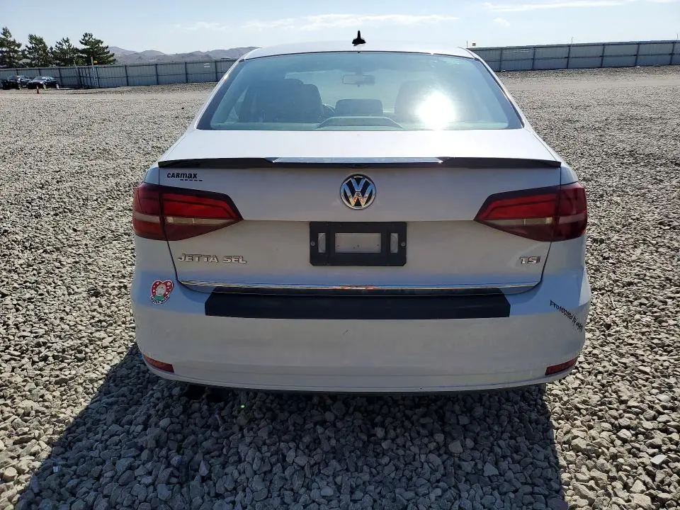 2017 VOLKSWAGEN JETTA SEL  