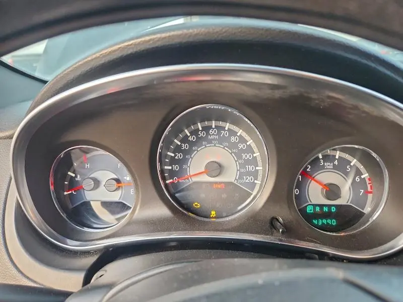 2014 CHRYSLER 200 LX  