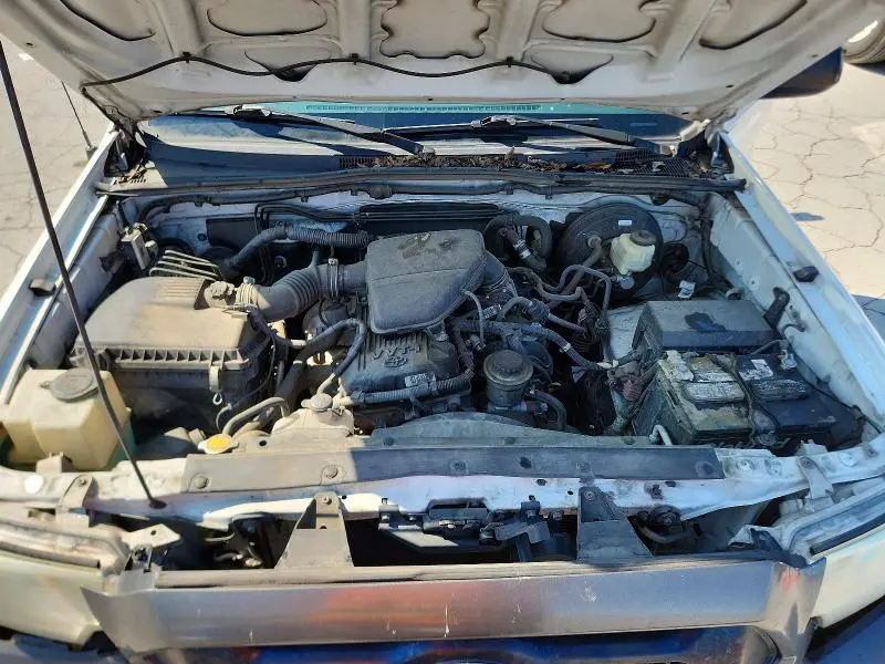 2015 TOYOTA TACOMA BASE  
