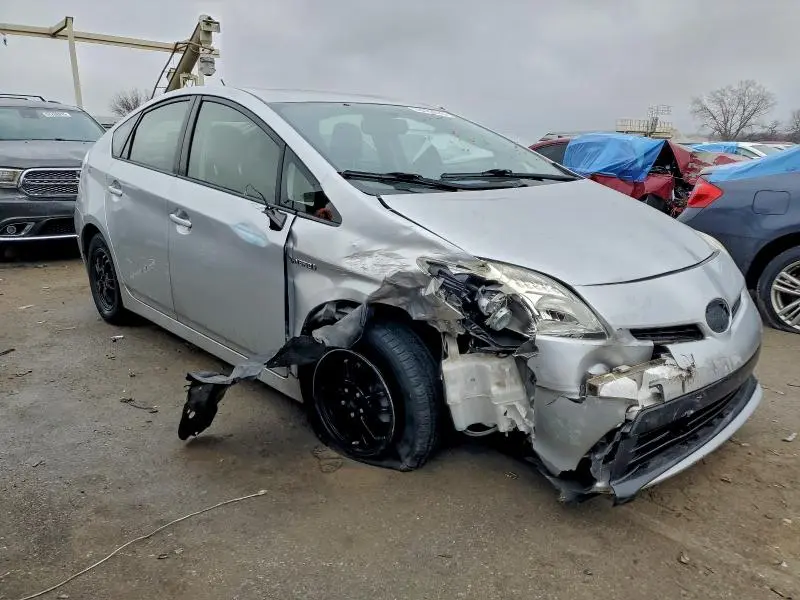 2013 TOYOTA PRIUS   