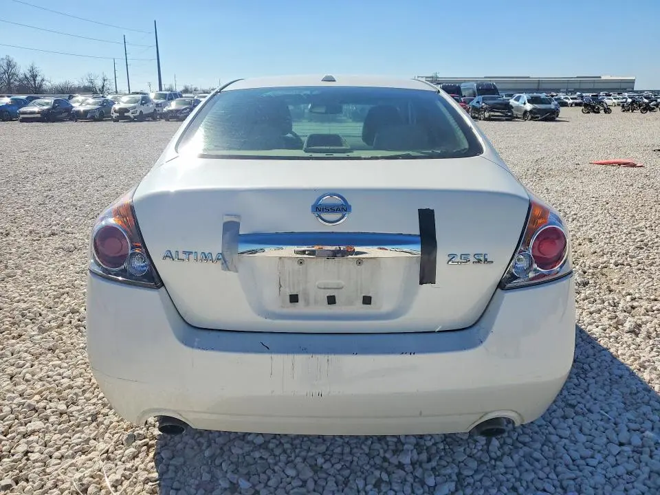 2011 NISSAN ALTIMA BASE  