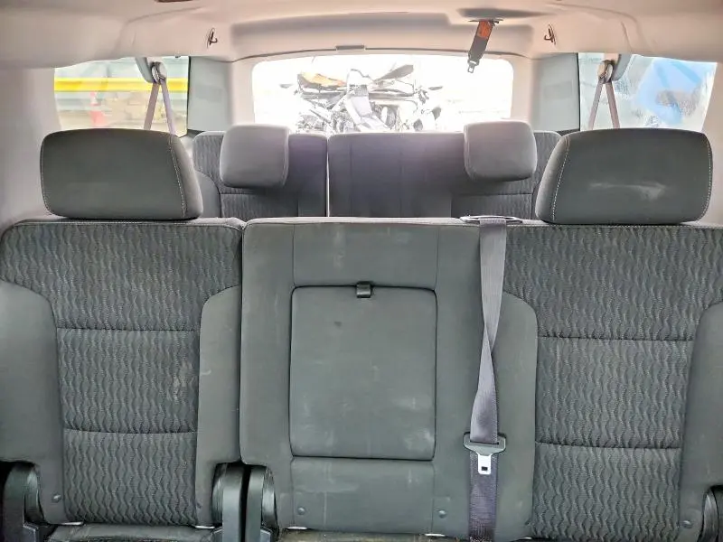 2015 CHEVROLET SUBURBAN C1500 LS  