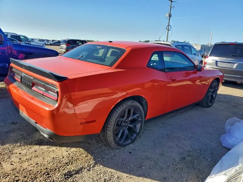 2021 DODGE CHALLENGER SXT  