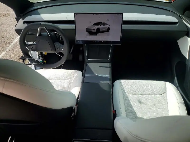 2026 TESLA MODEL Y   