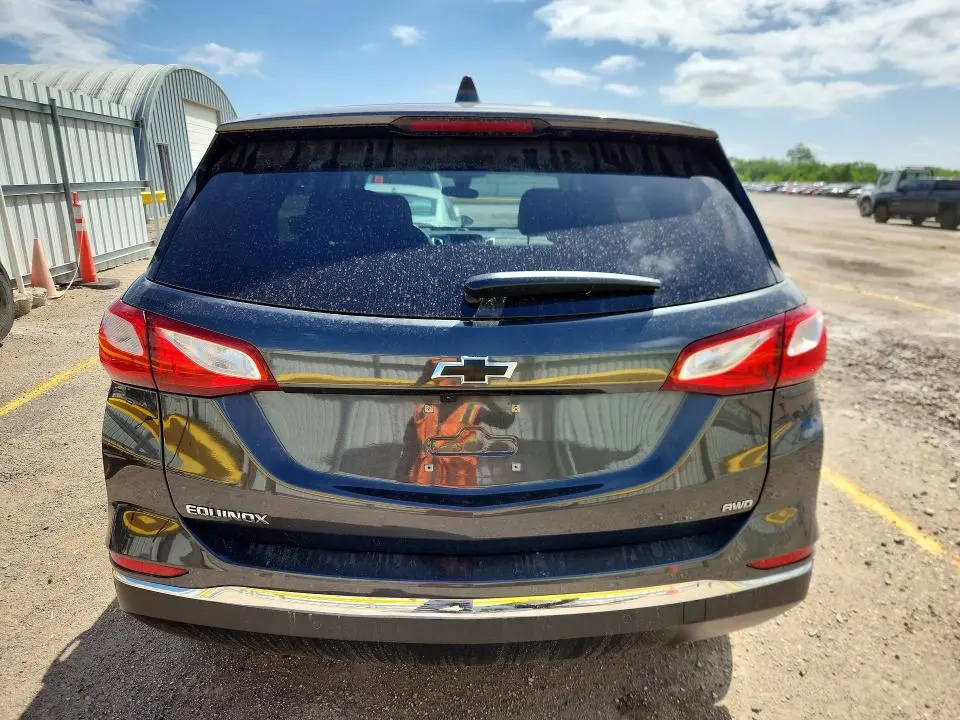 2021 CHEVROLET EQUINOX LT  