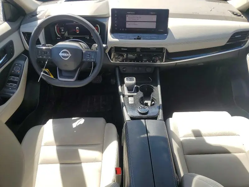 2025 NISSAN ROGUE SL  