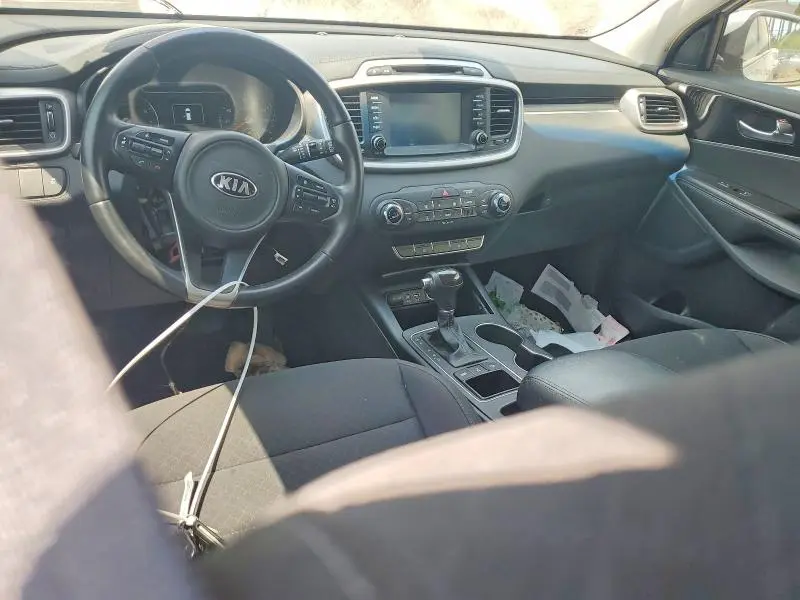 2018 KIA SORENTO LX  