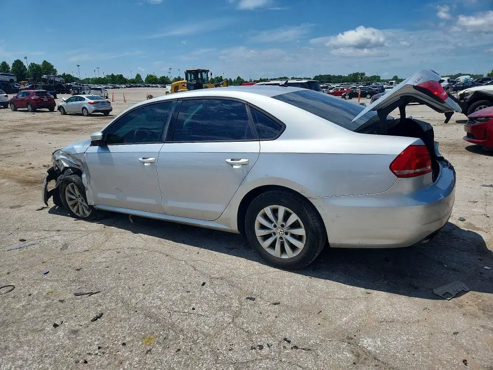 2013 VOLKSWAGEN PASSAT S  