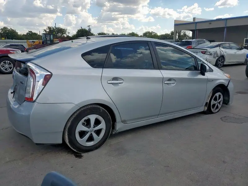 2014 TOYOTA PRIUS   