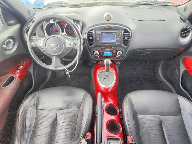 2011 NISSAN JUKE S  