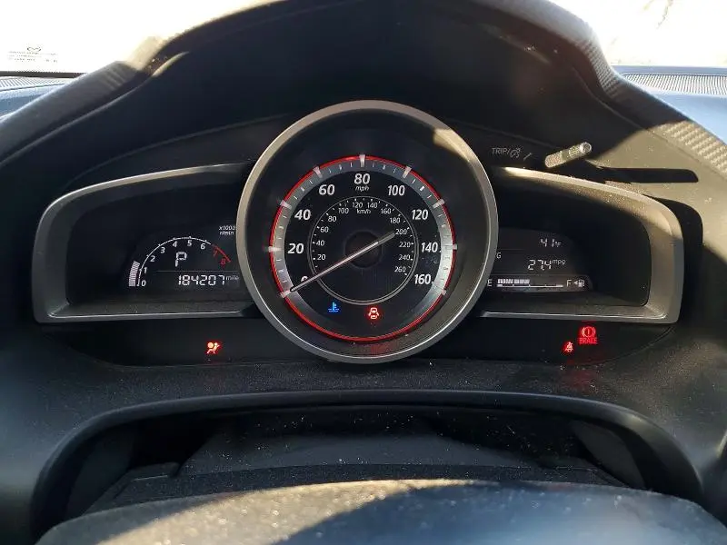 2015 MAZDA 3 TOURING  