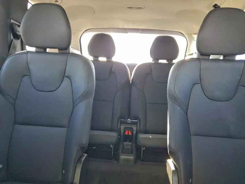 2024 VOLVO XC90 PLUS  