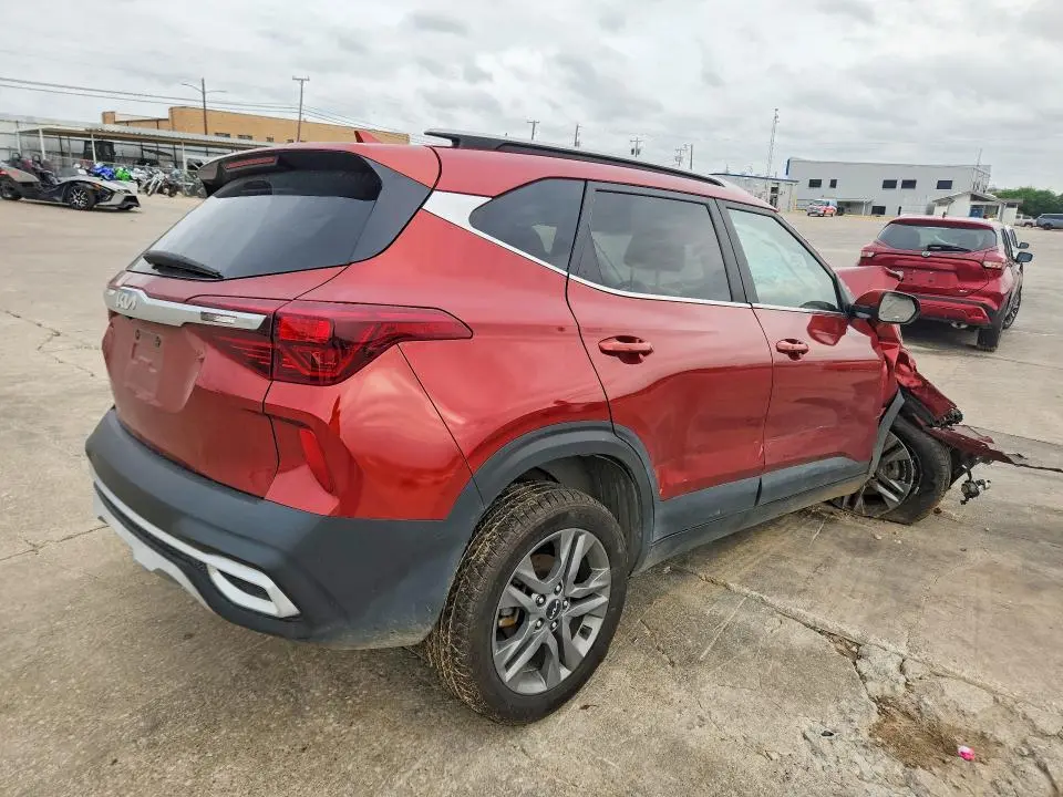 2023 KIA SELTOS S  