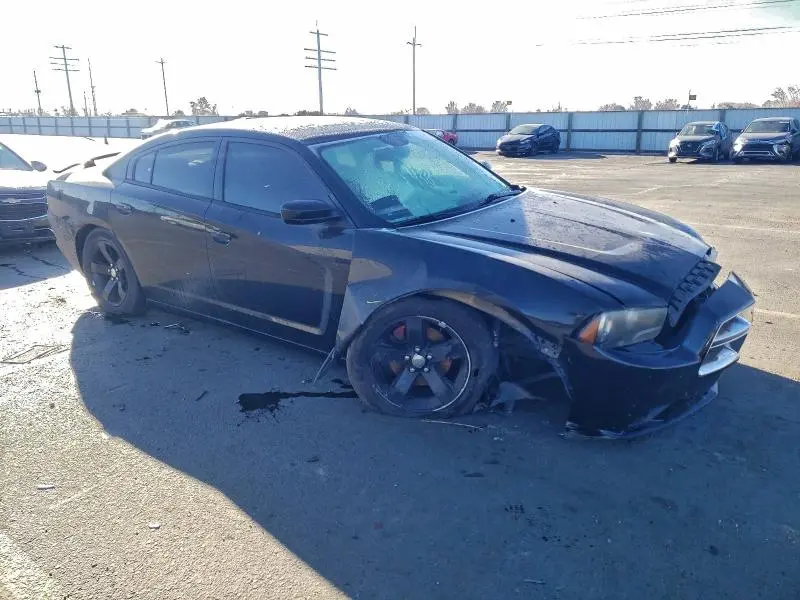 2014 DODGE CHARGER SXT  