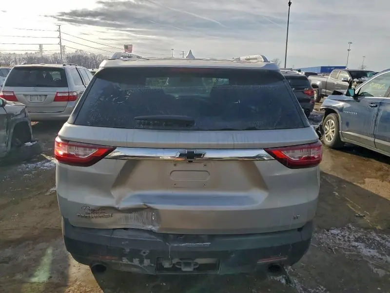 2018 CHEVROLET TRAVERSE LT  