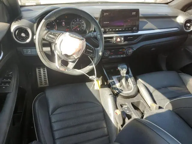 2022 KIA FORTE GT LINE  