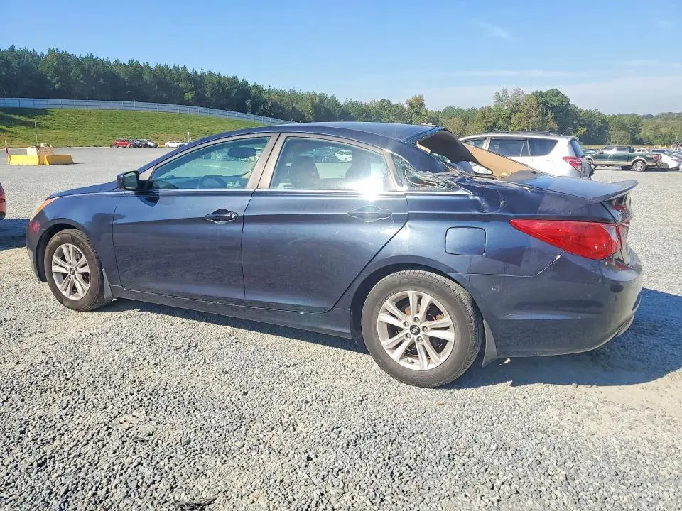 2013 HYUNDAI SONATA GLS  