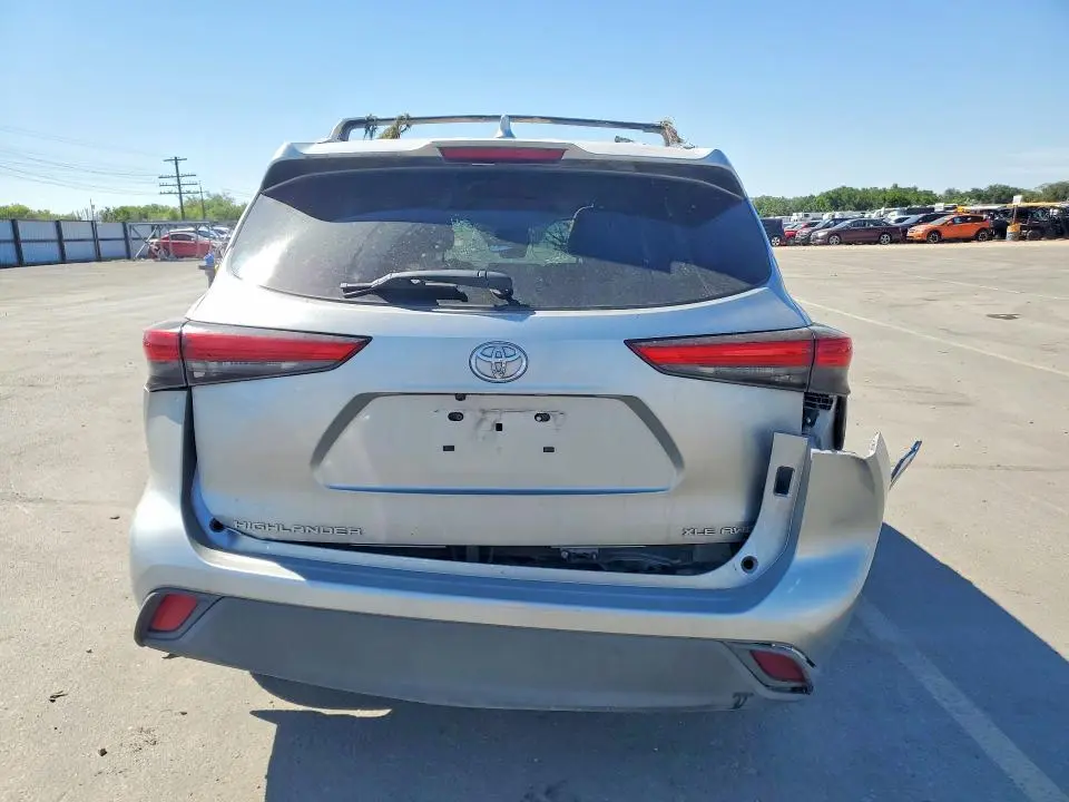 2020 TOYOTA HIGHLANDER   