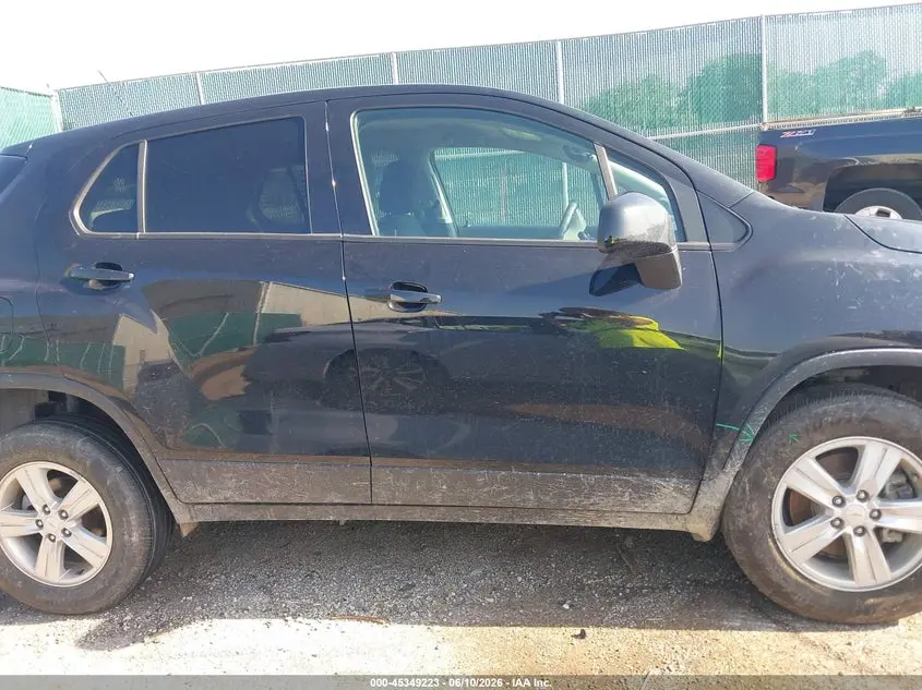 2020 CHEVROLET TRAX AWD LS