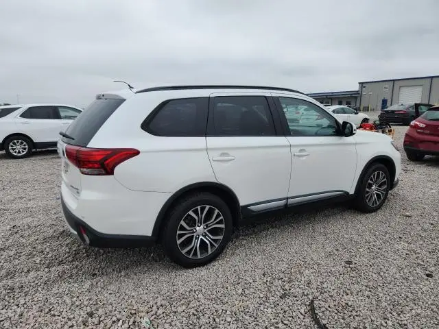 2016 MITSUBISHI OUTLANDER SE  