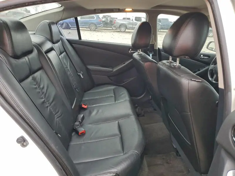 2011 NISSAN ALTIMA BASE  