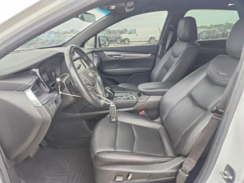 2022 CADILLAC XT5 LUXURY  