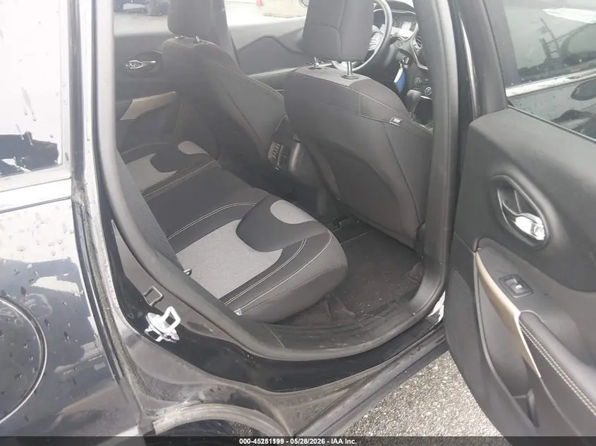 2018 JEEP CHEROKEE LATITUDE 4X4