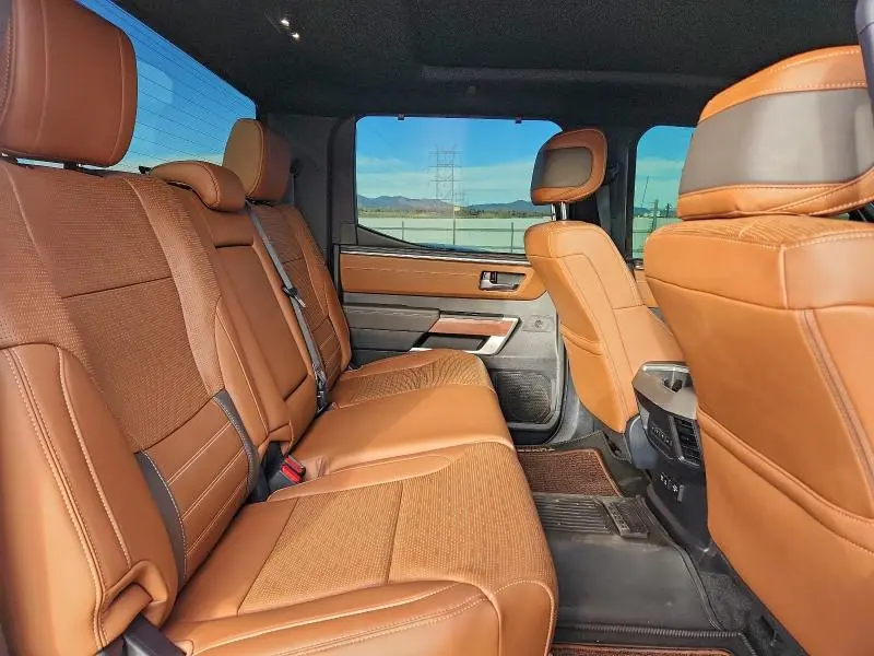 2025 TOYOTA TUNDRA CREWMAX PLATINUM  