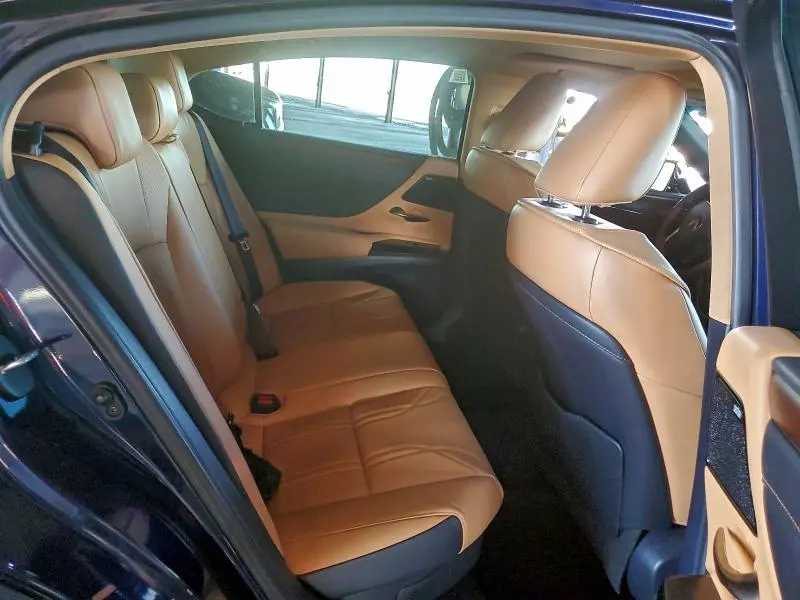 2024 LEXUS ES 300H BASE  