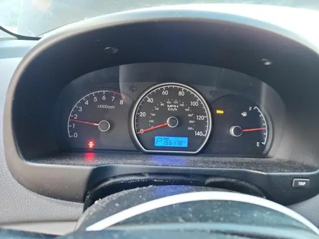 2010 HYUNDAI ELANTRA BLUE  