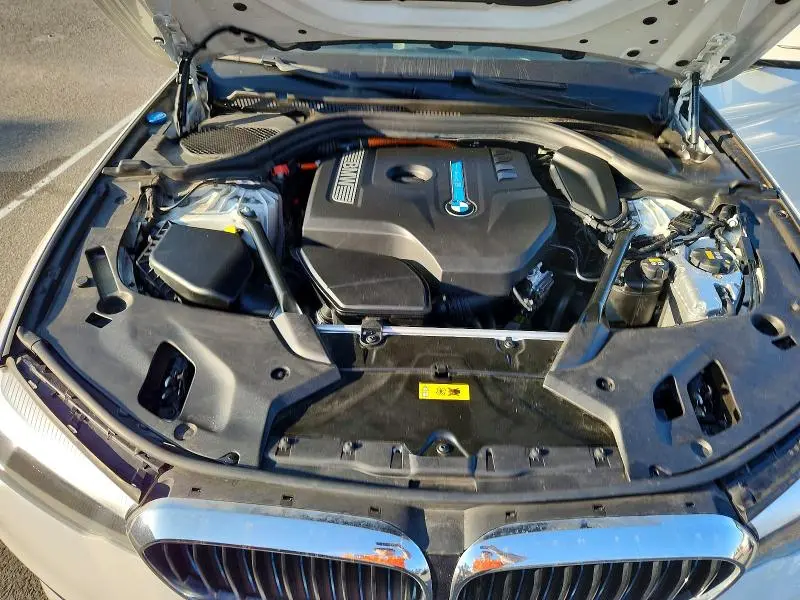 2018 BMW 530E   