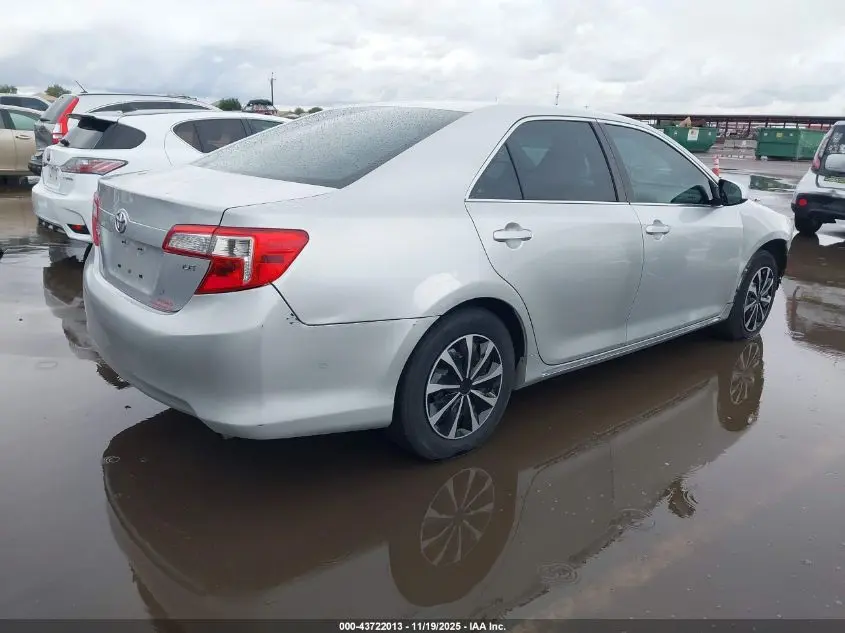 2014 TOYOTA CAMRY LE